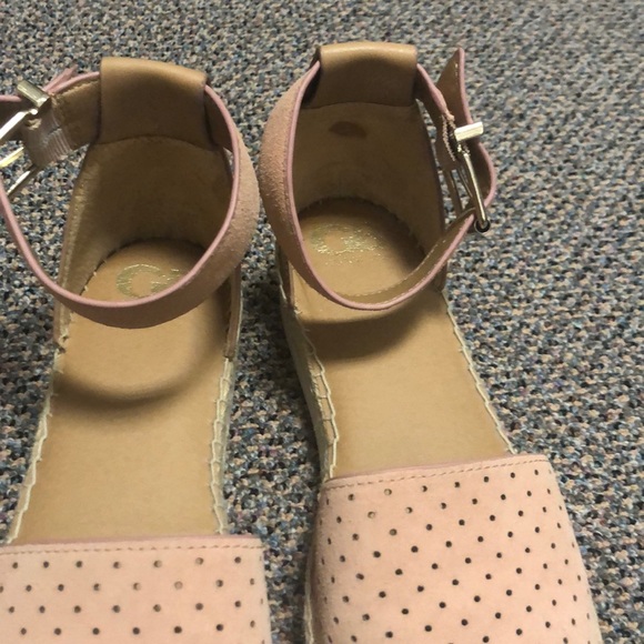 GB Pink Espadrilles - Picture 3 of 5